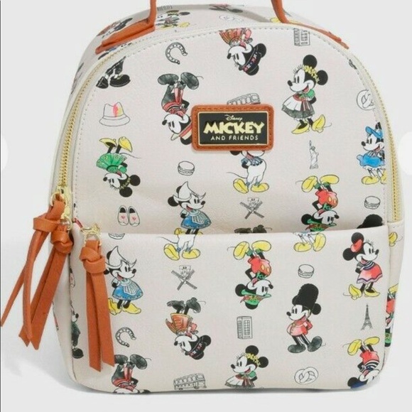 Box Lunch backpack, Mickey and Minnie Mouse Epcot Countries Outfits - Picture 6 of 7
